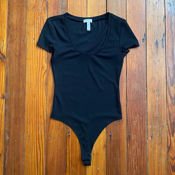 Leith Tops - Leith ribbed bodysuit